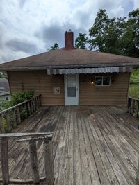 Building Photo - Cute Two Bedroom Home On Dead End Street In Spring Hill