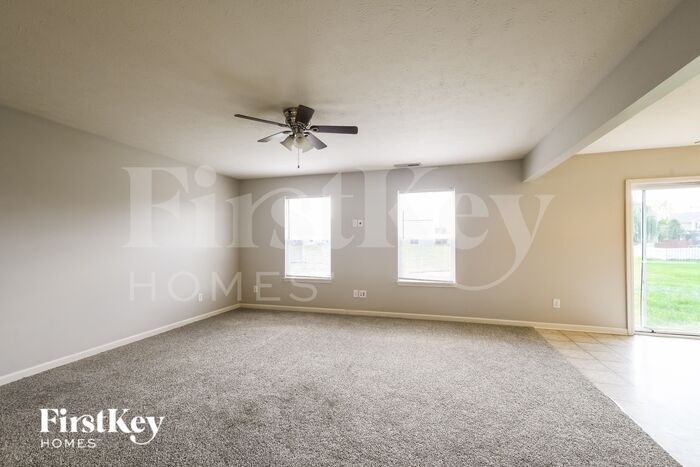 Building Photo - 6236 Emerald Lake Ct