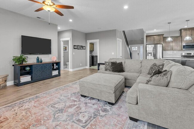 Building Photo - Modern 4BD/3BA Rental with Garage & Fenced...