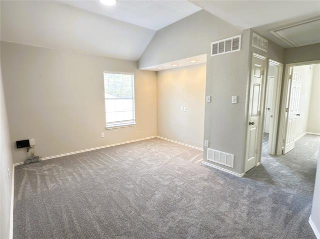 Building Photo - 1153 Regal Dr