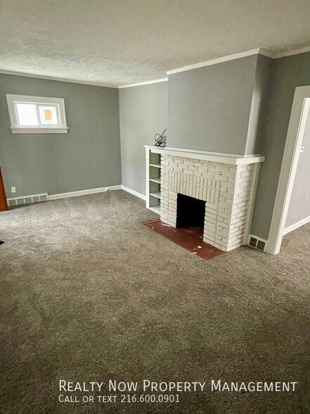 Building Photo - 3396 W 117th St