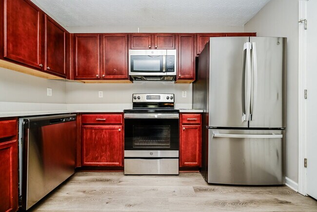 Building Photo - 223 Millstone Dr