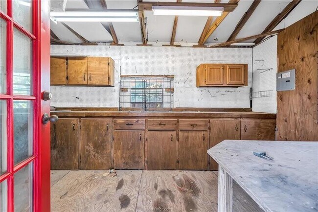 Building Photo - 2707 Cliff St