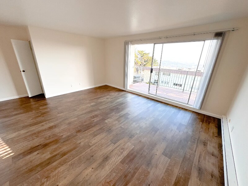 Building Photo - 150 Gardenside Dr