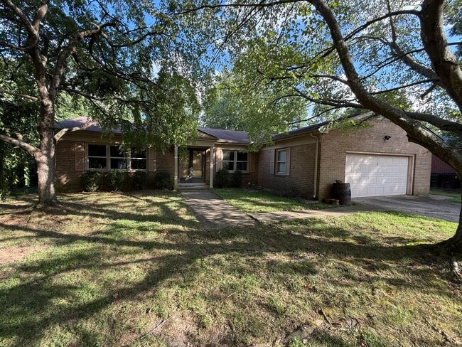 Primary Photo - 3334 Nevius Dr
