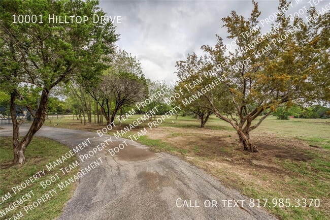 Building Photo - 10001 Hill Top Dr