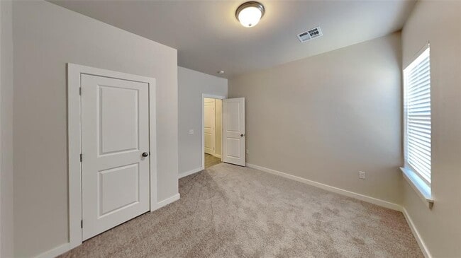 Building Photo - 11659 Split Oak Cir