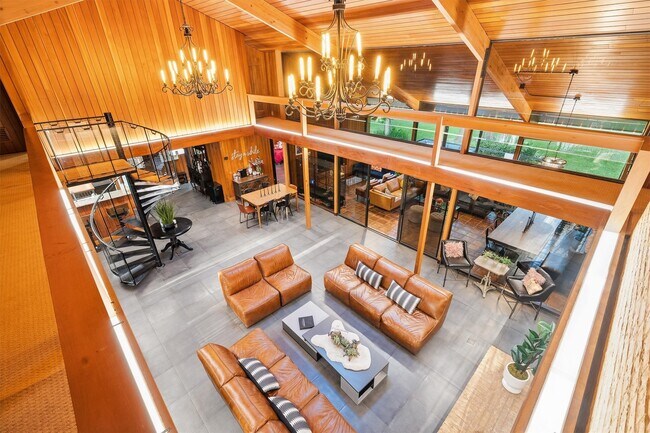 Building Photo - 29 Winged Foot Dr