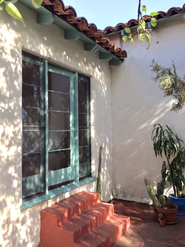 French Doors - 1265 Carmona Ave