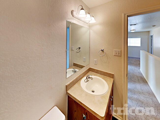 Building Photo - 9939 Amber Breeze