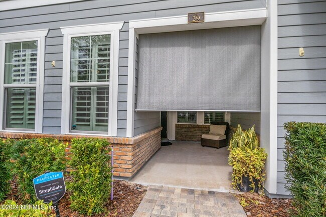 Building Photo - 29 Ibiza Ct