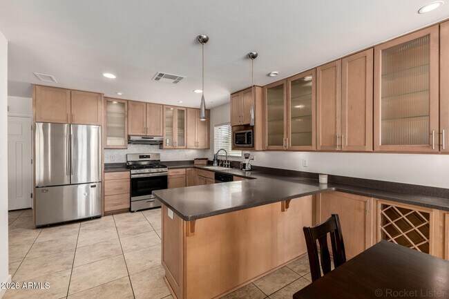 Building Photo - 9832 N 29th St