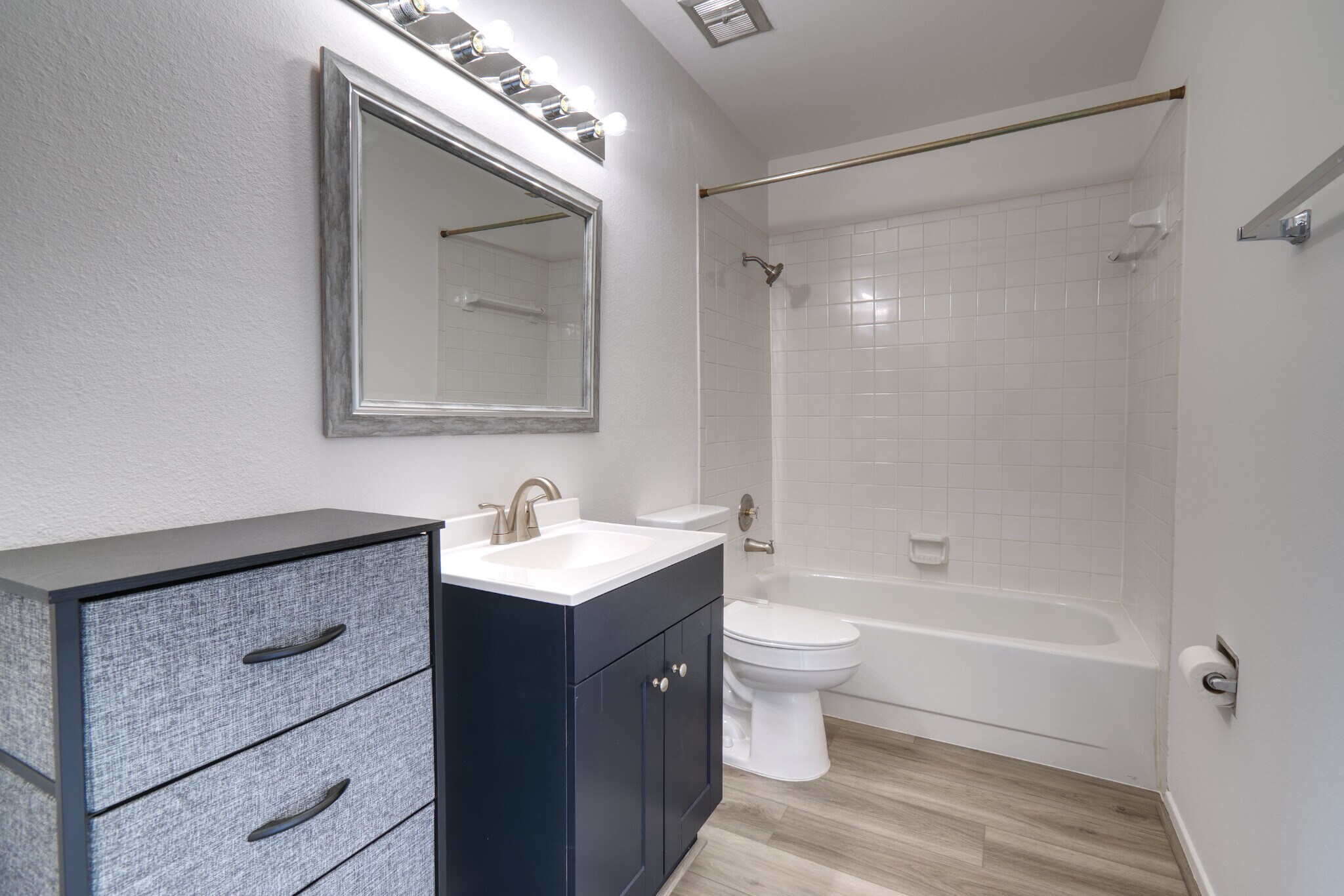 Primary Bathroom, in an en-suite design with the primary bedroom. - 2025 Augusta Dr