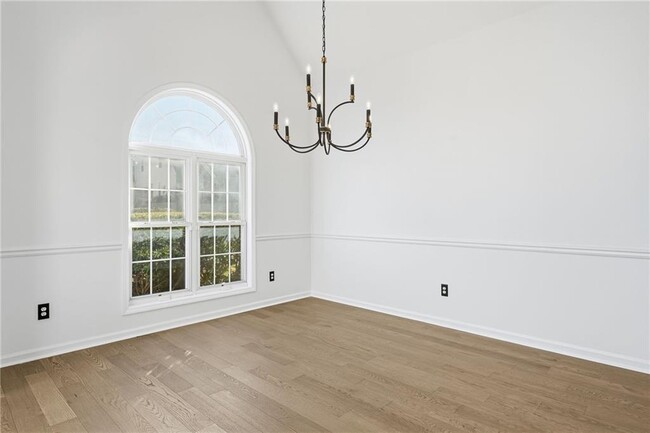 Building Photo - 205 Towne Ridge Dr