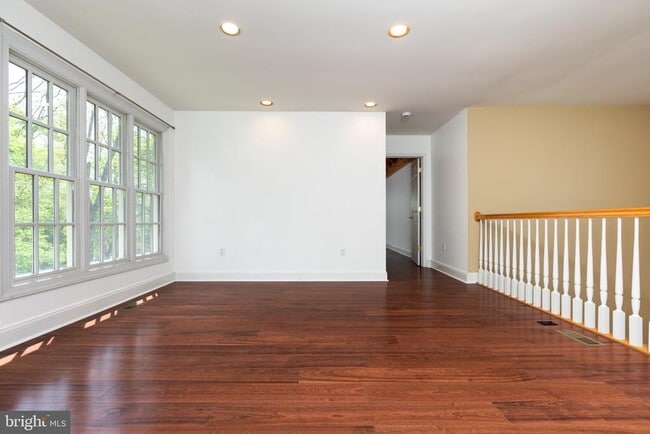 Building Photo - 13039 Glen Mill Rd