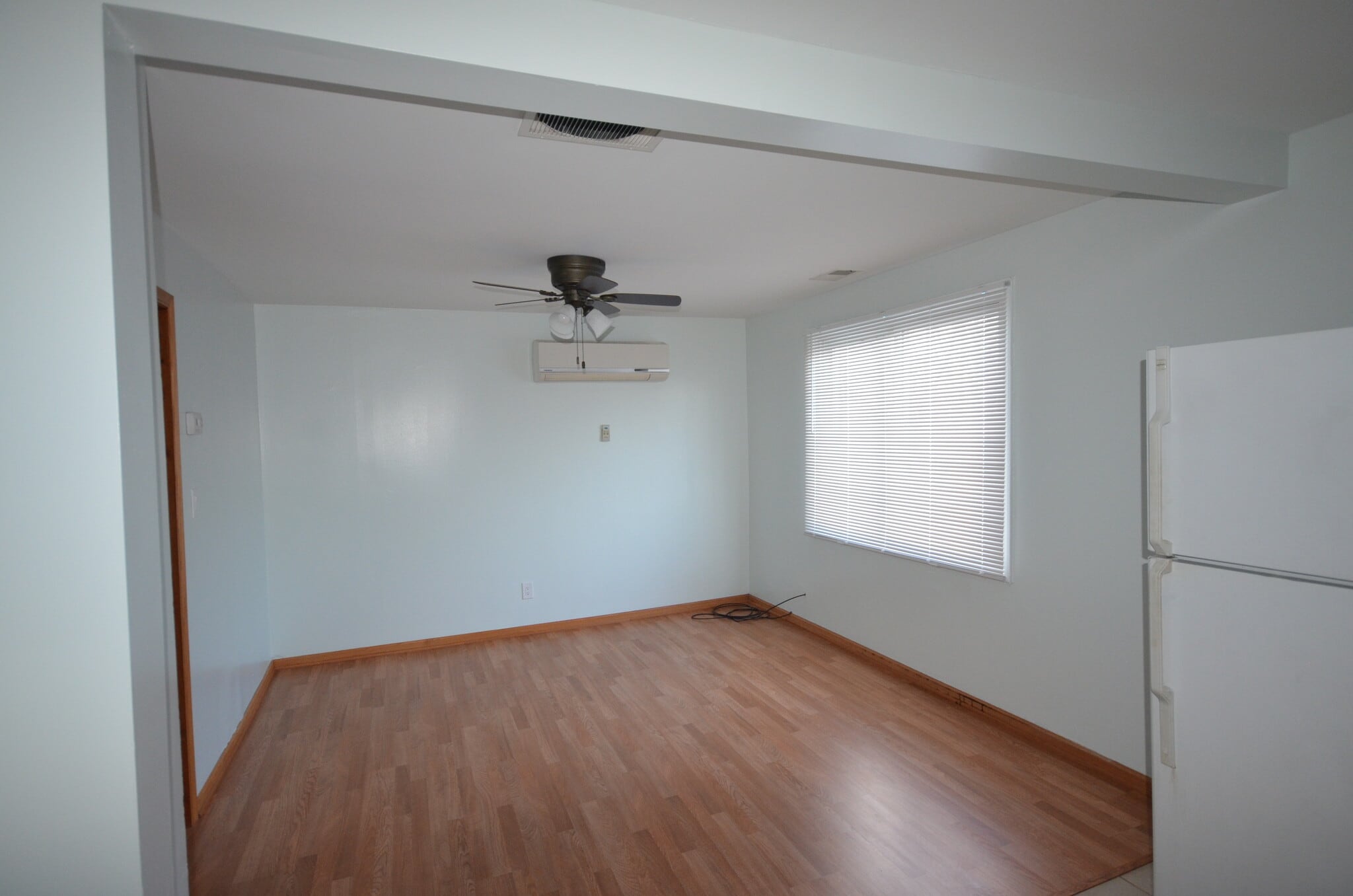 Building Photo - 2815 W 25th Pl