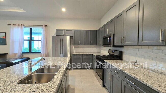 Building Photo - 14851 Loggerhead Dr