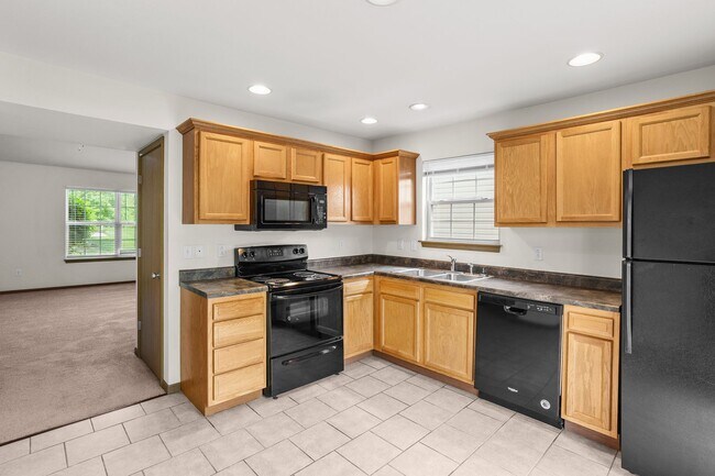 Building Photo - 509-511 Glenstone Dr.