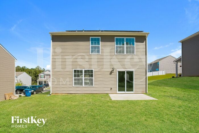 Building Photo - 413 Bennington Dr