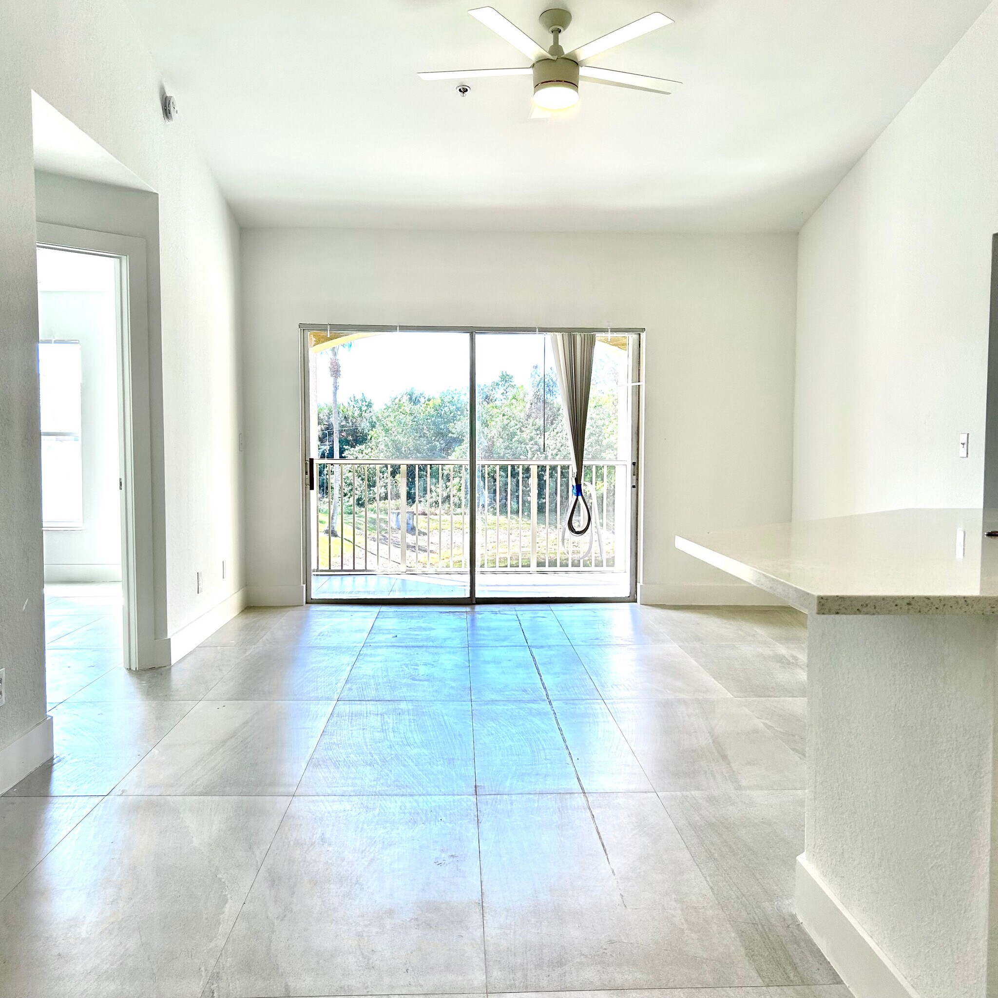 Building Photo - 8275 Ibis Club Dr