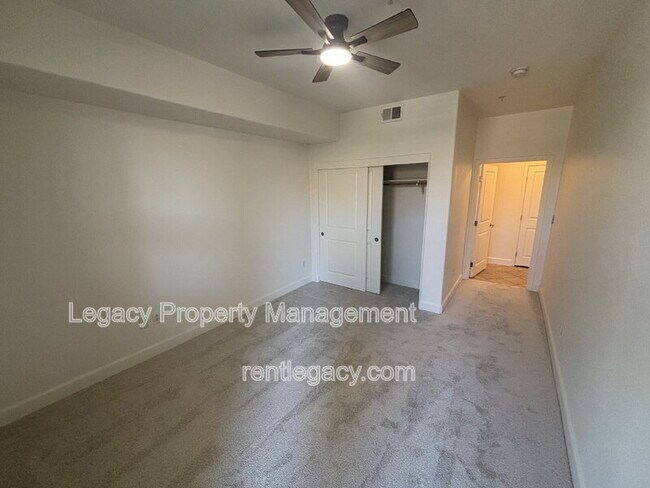 Building Photo - 1501 Secret Ravine Pkwy