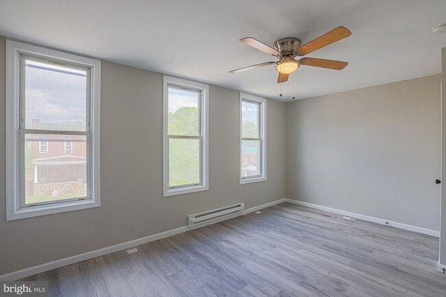 Building Photo - 2819 Presbury St