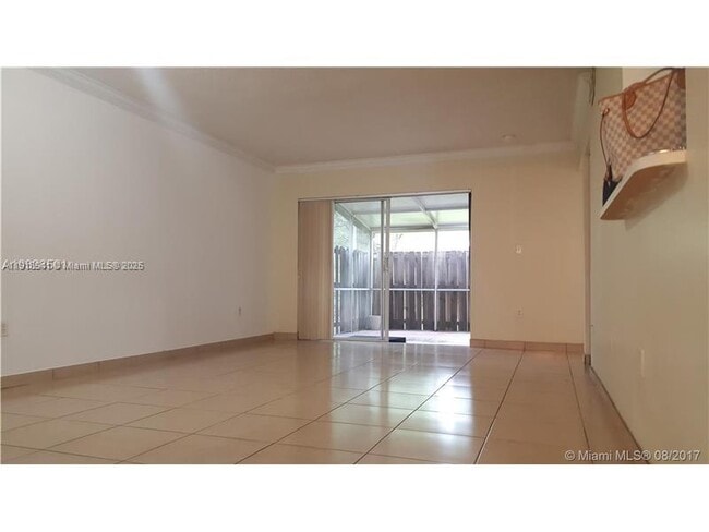 Building Photo - 4712 NW 114th Ave