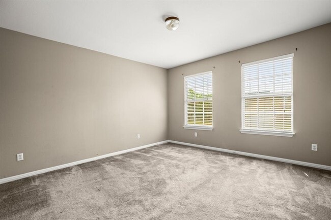 Building Photo - 6220 Perlita Dr