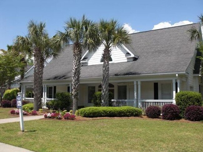 Building Photo - 2 Bedroom 1 Bath Condo at Concord West of the Ashley - Charleston