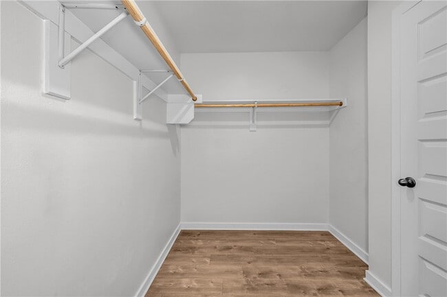 Building Photo - 4411 W Canyon Run Dr