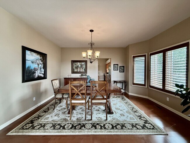 Building Photo - 3805 Brushland Ct