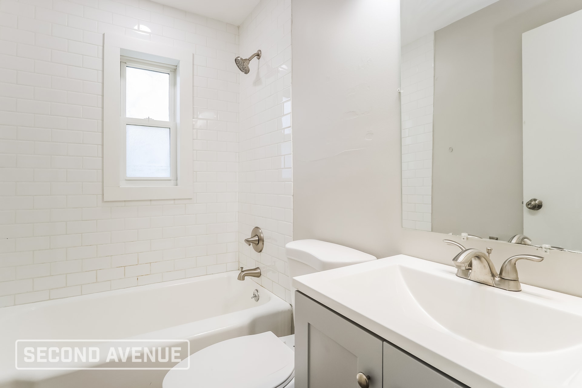 Building Photo - 1136 S Lynnebrook Dr