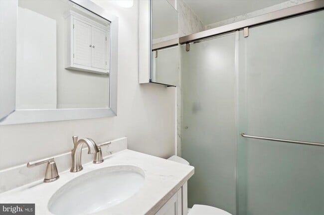 Building Photo - 8230 Goldstream Ct