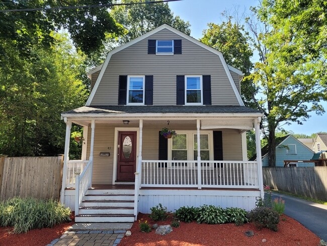 Primary Photo - 42 Wood Terrace