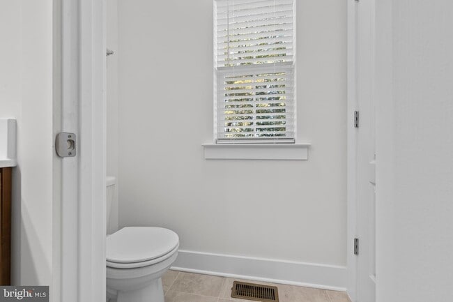 Building Photo - 148 W Baltimore St