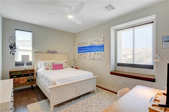 Building Photo - 116 Tarragona Breeze Ave