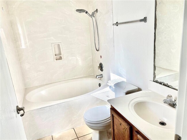 Building Photo - 1533 Coriander Dr
