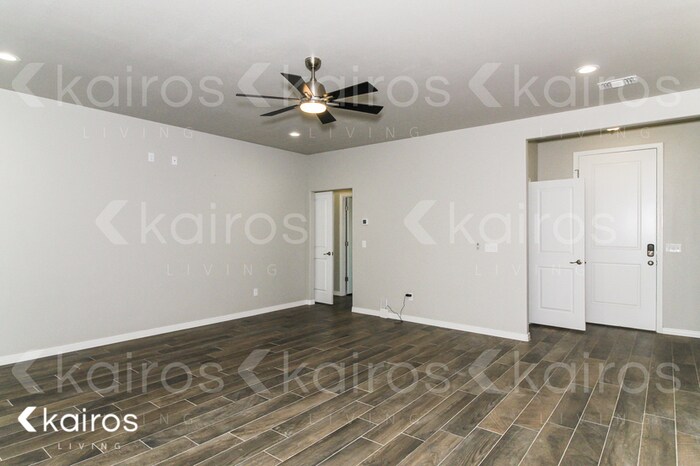 Building Photo - 2700 Atlanta Dr