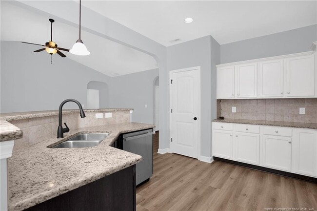 Building Photo - 210 Ganton Dr