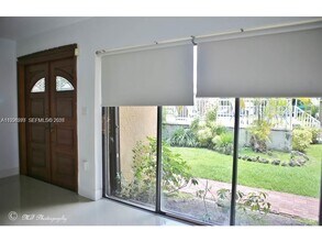 Building Photo - 1990 Brickell Ave