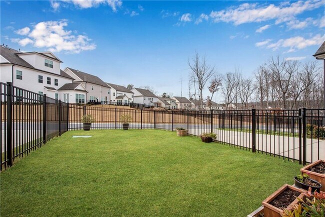 Building Photo - 3192 Bartee Walk