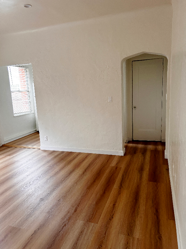 Building Photo - 962 Wilton Pl
