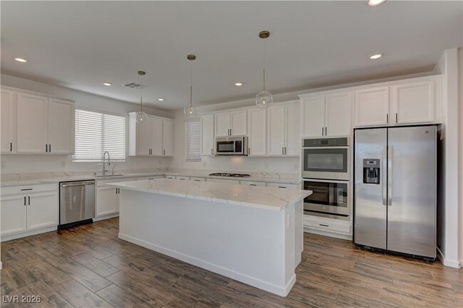 Building Photo - 727 Foreign Reef Wy