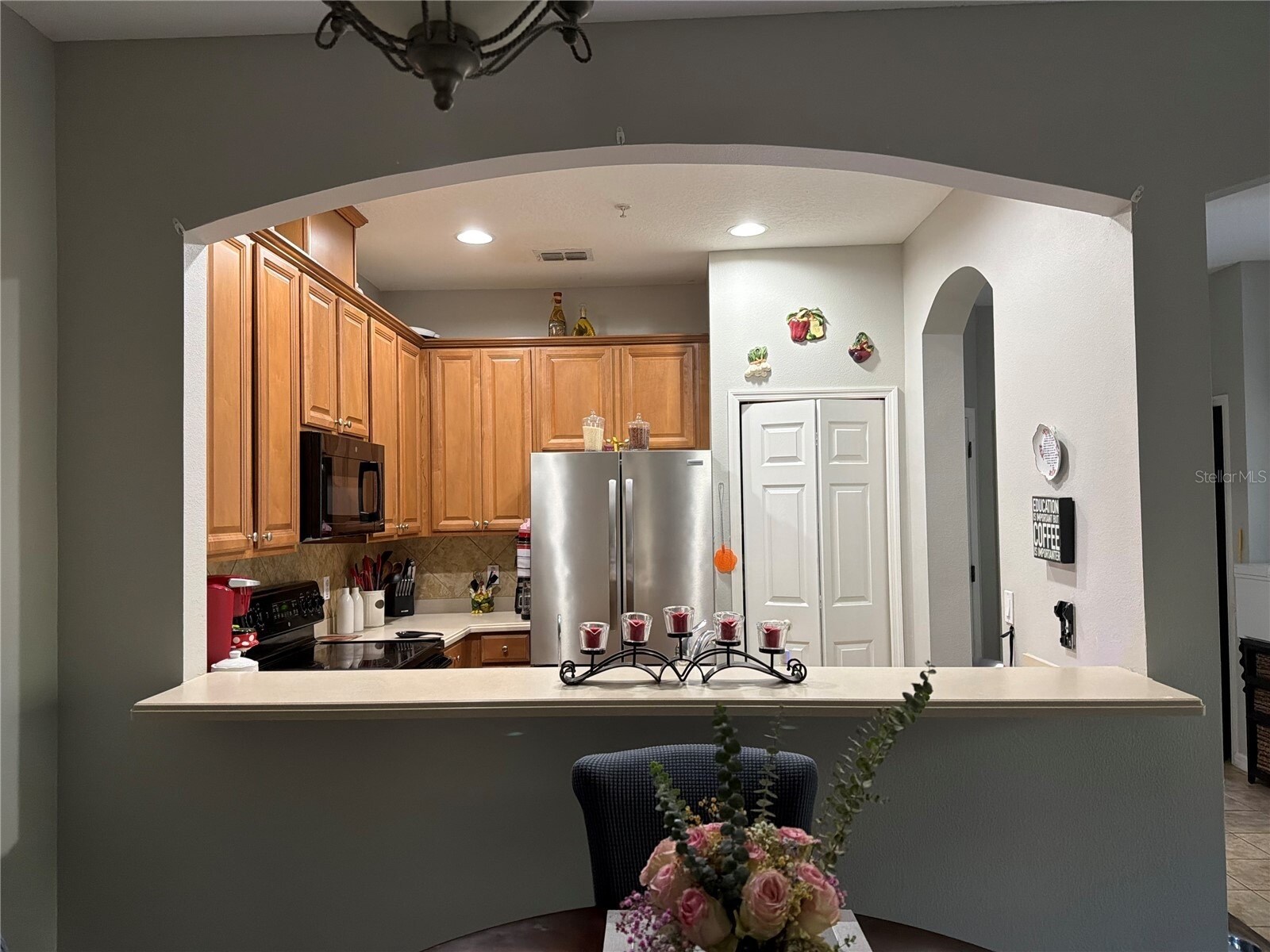 Building Photo - 1951 Sunset Palm Dr