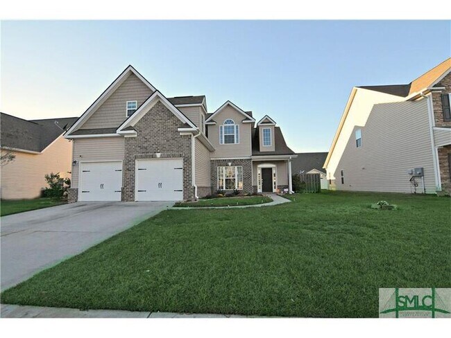 Building Photo - 165 Butler Dr