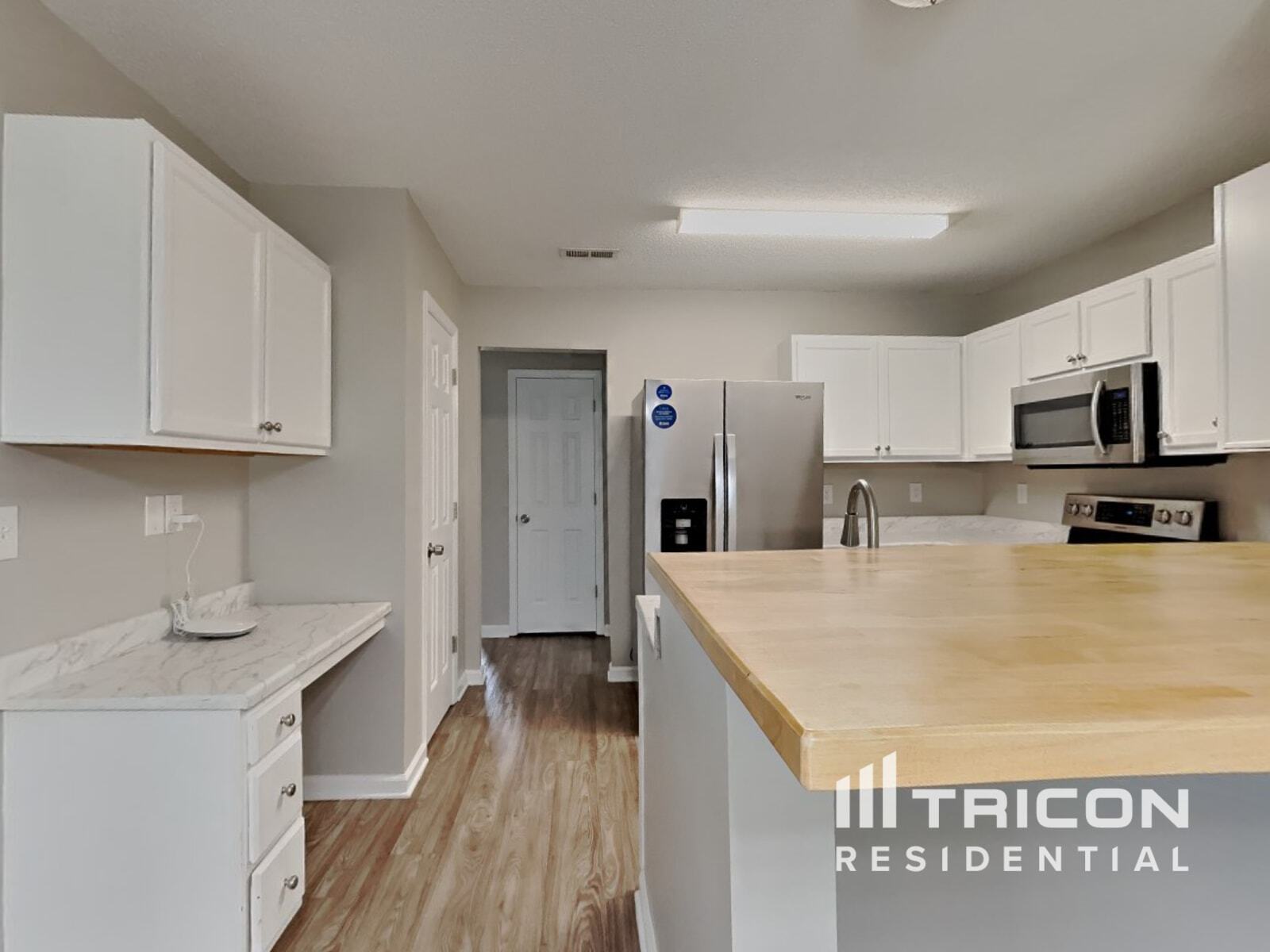 Building Photo - 1807 Bellwick Dr