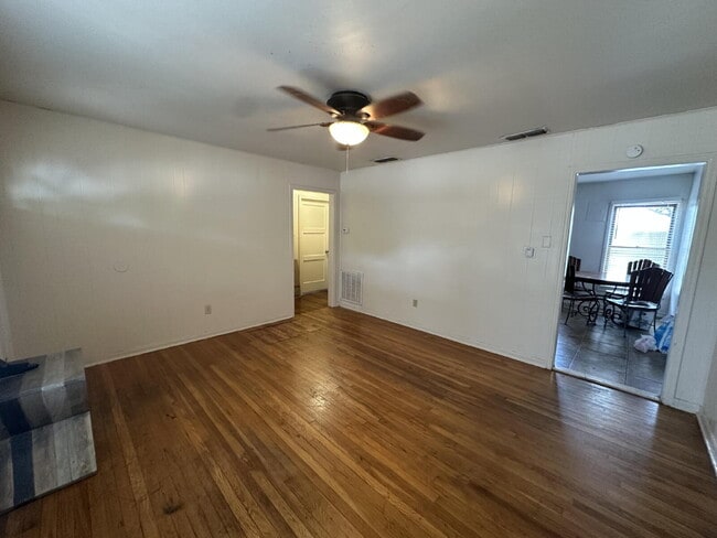 Building Photo - First Months Free! Four Bedroom in Tech Te...