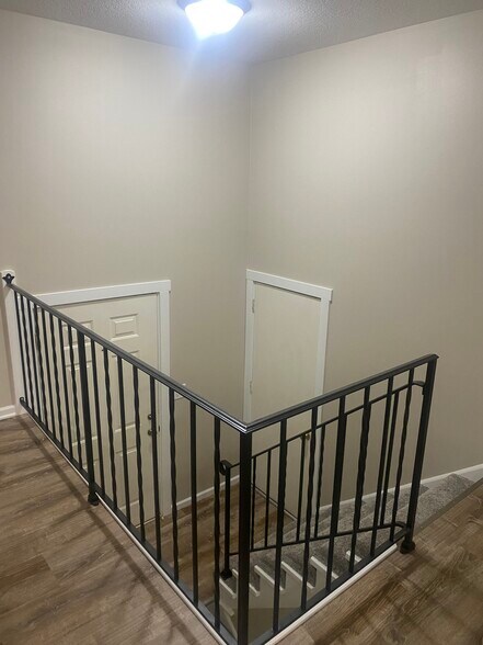 Building Photo - 15468 Pennock Ln