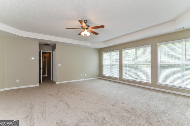 Building Photo - 6717 Delaware Bend
