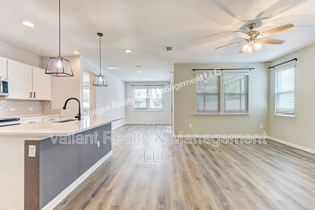 Building Photo - 1880 Cogdill Trace